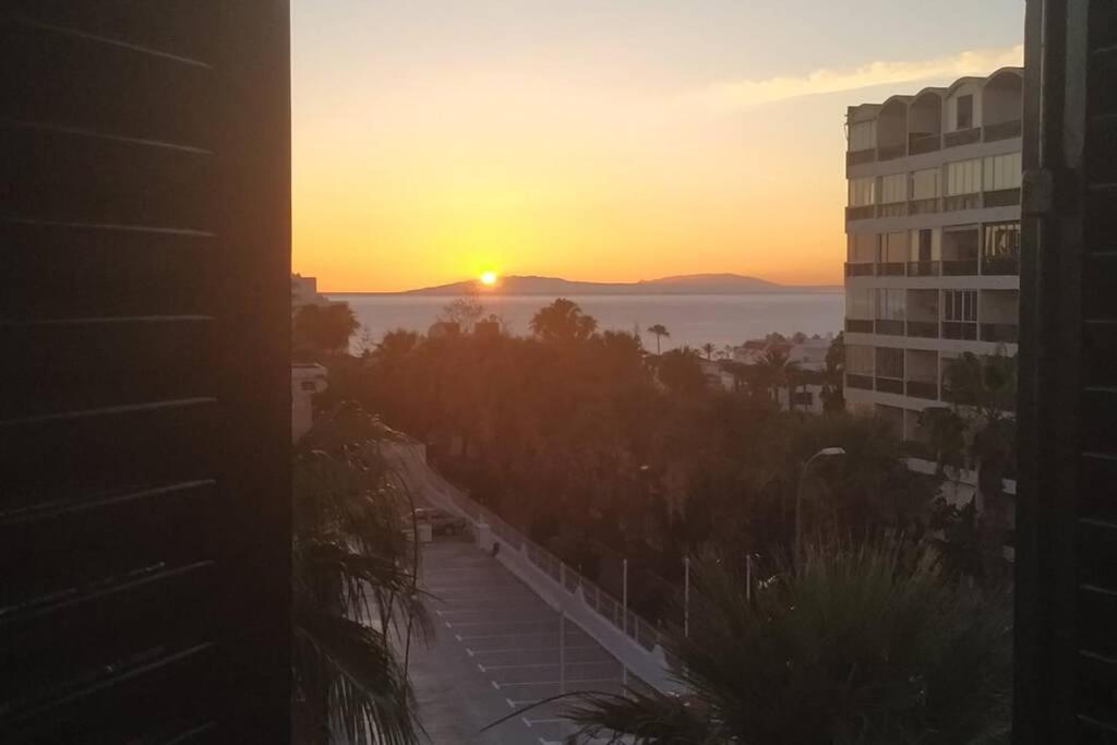 Duplex In Playa De Las Americas-Center エクステリア 写真
